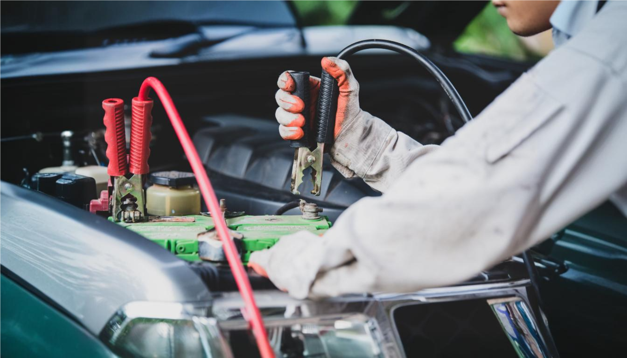 Comment recharger sa batterie de voiture ?